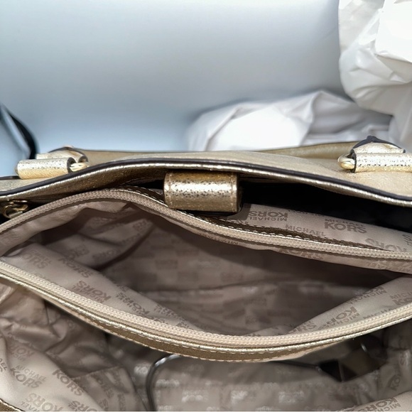 Michael Kors MK Satchel Tote Bag Pale Gold Hamilton Leather East West Large - Picture 11 of 16